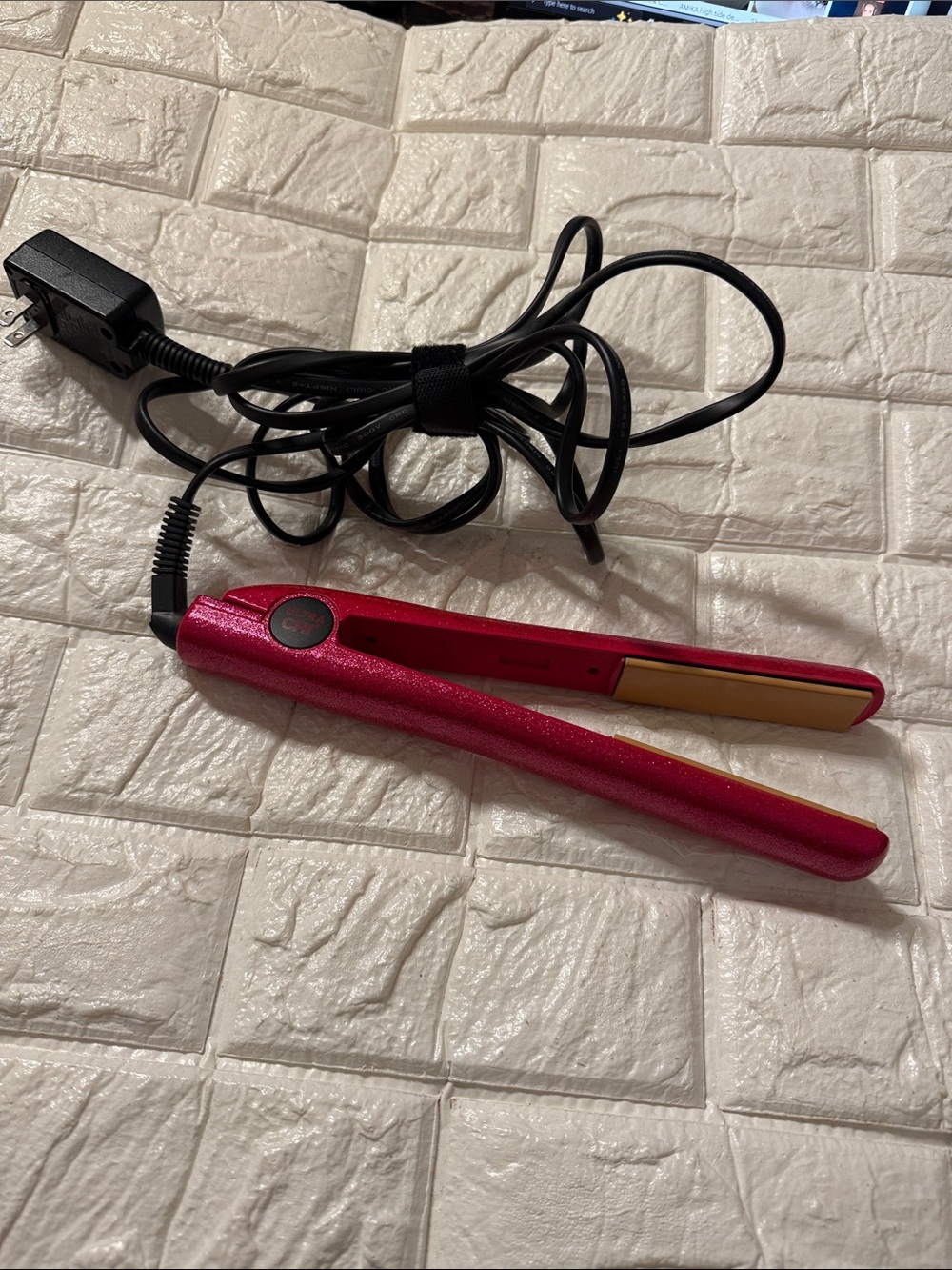 Ultra chi hair straightener sparkly pink